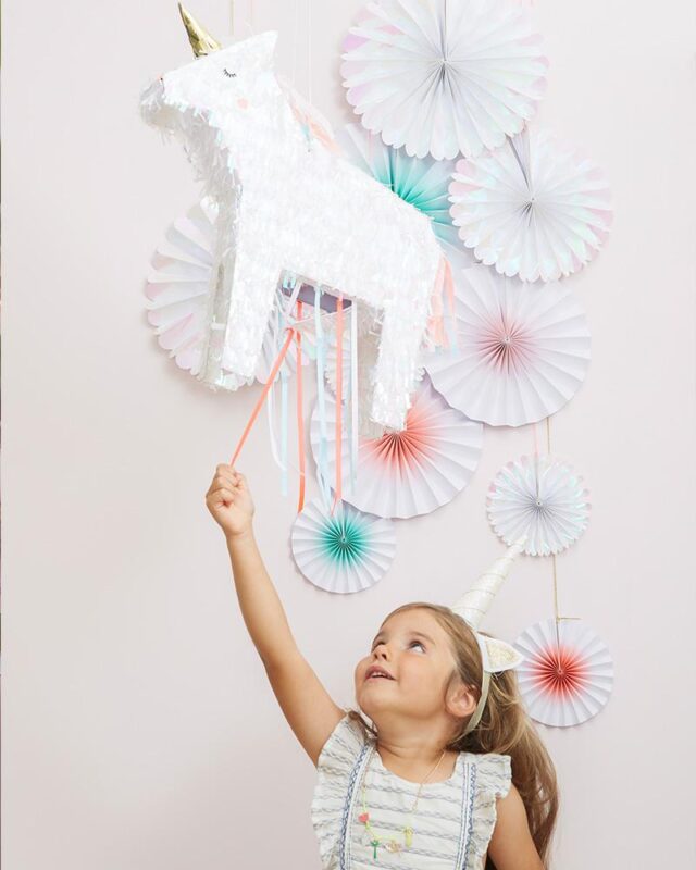 Petrecere tematica Unicorn Magic – PartyBalloons.ro