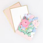 Felicitare florală premium tip accordion – eleganță delicată pentru momente speciale - Meri Meri - imagine 2